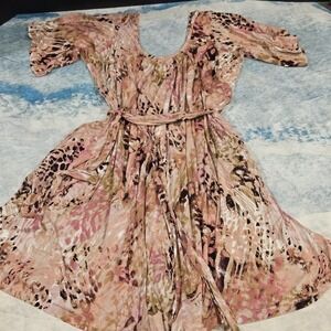 Latched Mama Printed Momper Romper Nursing Breastfeeding Standard 6-18 Tie Waist